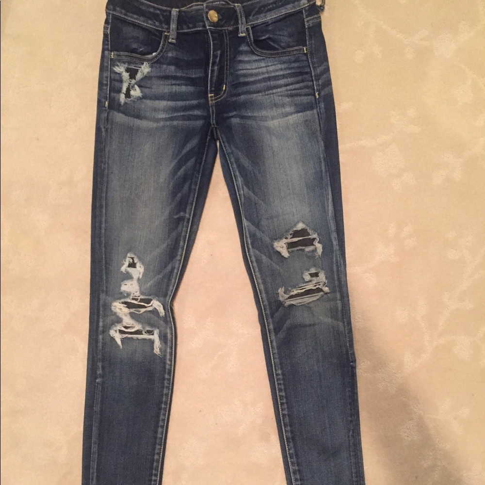 Ripped skinny jean